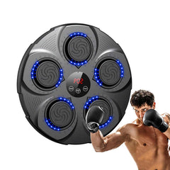 Aparat inteligent de box pentru antrenare reflexe, montat pe perete, cu funcție Bluetooth și difuzor stereo.