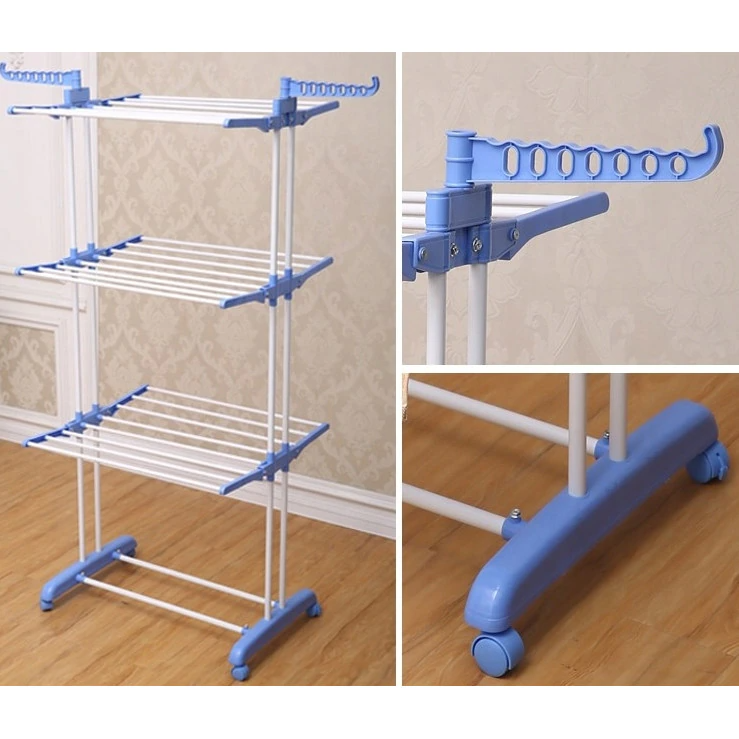 Uscător vertical mobil și pliabil pentru rufe, cu suport pentru umerașe și roți pentru o manevrare ușoară. Design modern și practic pentru orice locuință.